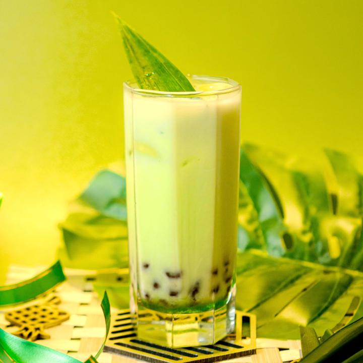 Coco Pandan with Pearls